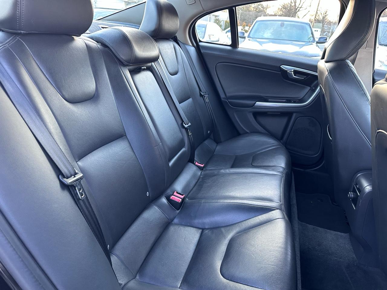 Volvo S60 2.5 Premier 4WD 2015