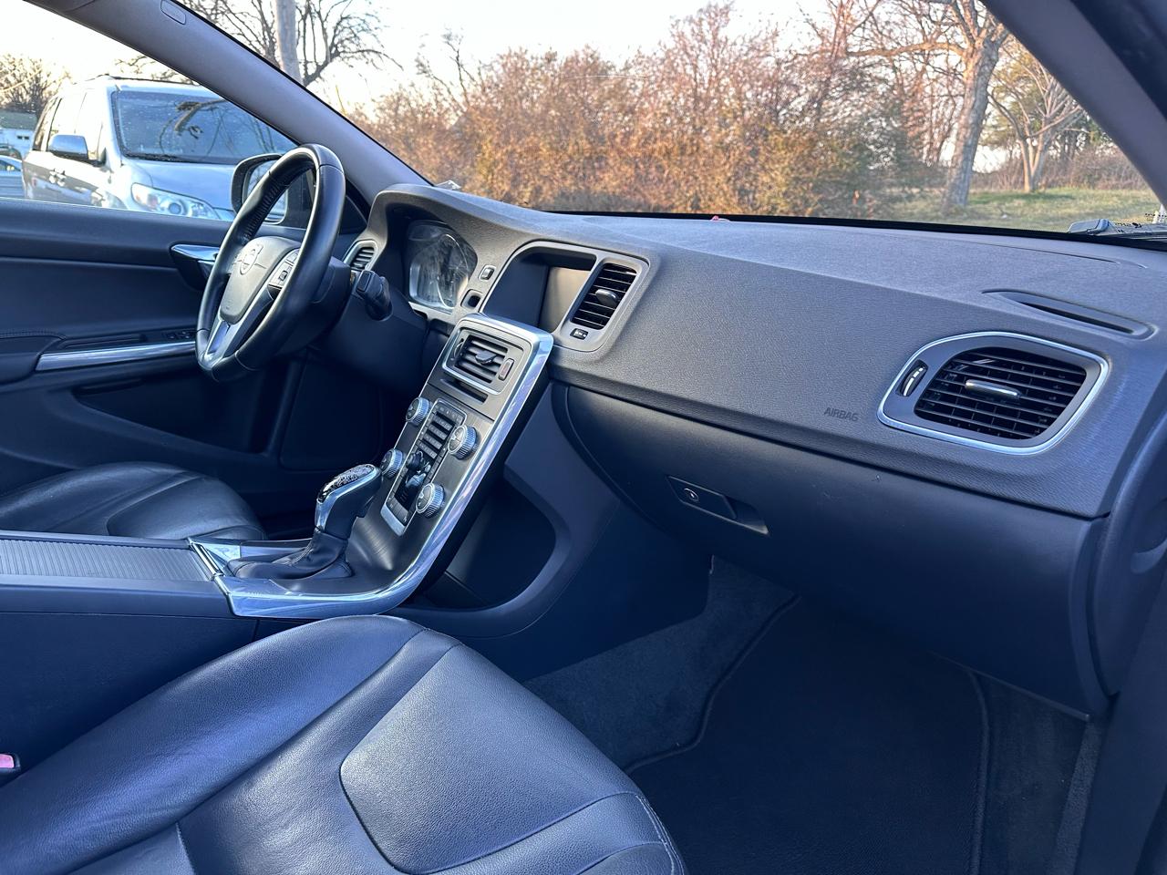 Volvo S60 2.5 Premier 4WD 2015