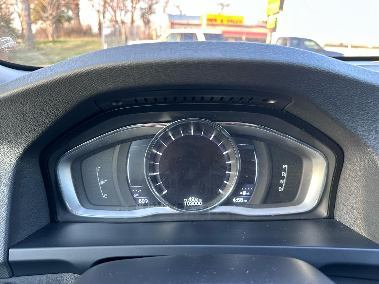 Volvo S60 2.5 Premier 4WD 2015