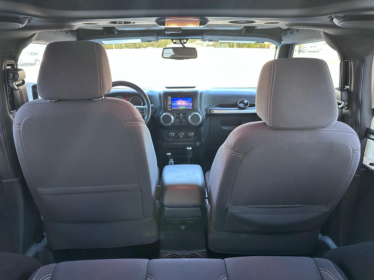 Jeep Wrangler Sahara 4WD 2013