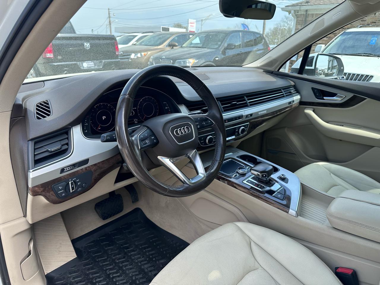 Audi Q7 2.0T Premium Plus quattro 2017