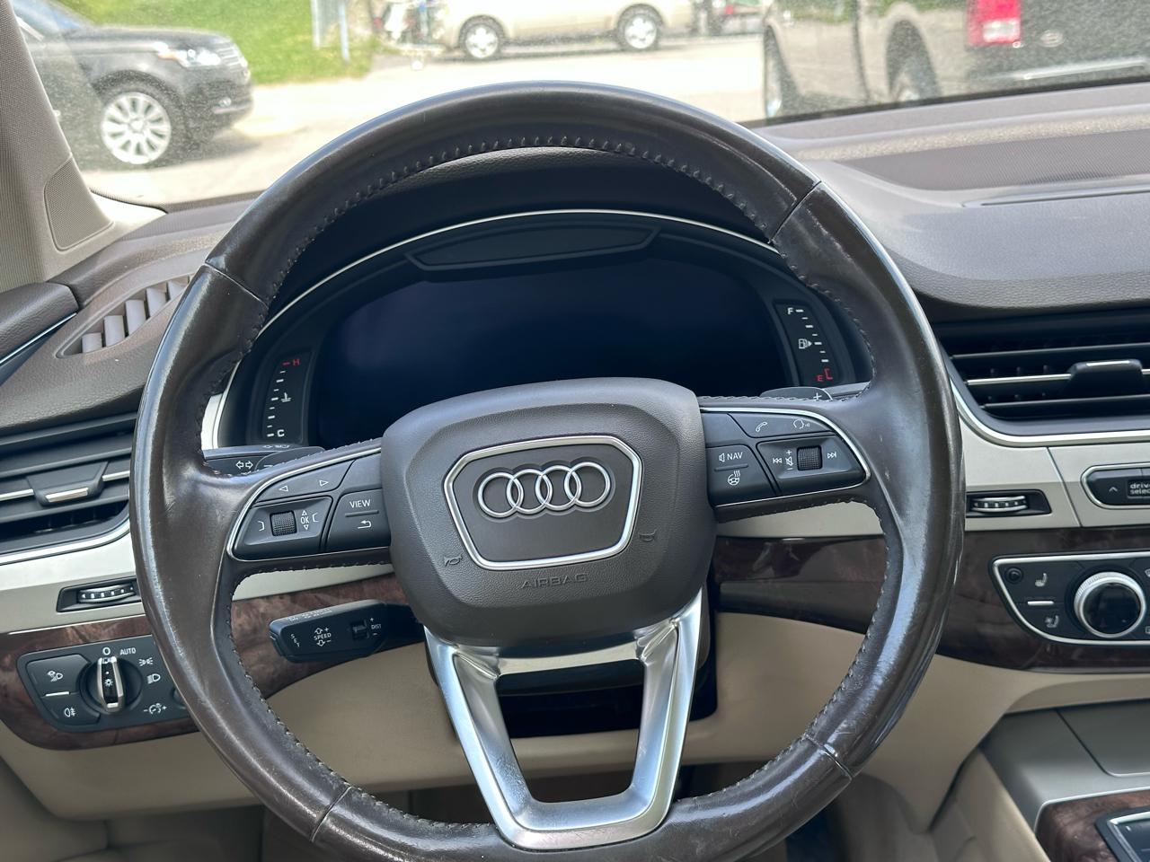 Audi Q7 2.0T Premium Plus quattro 2017