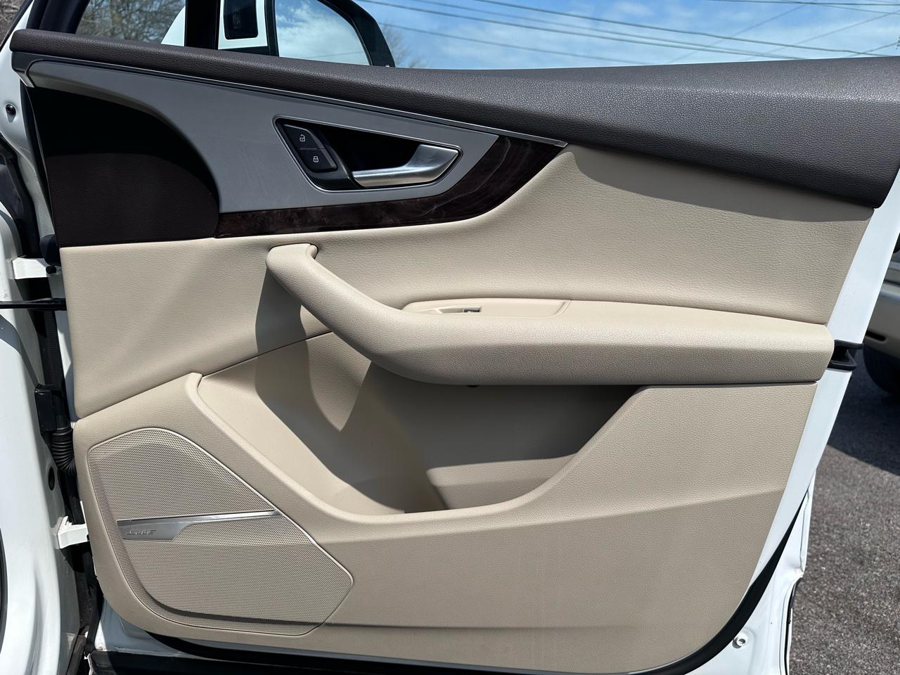 Audi Q7 2.0T Premium Plus quattro 2017