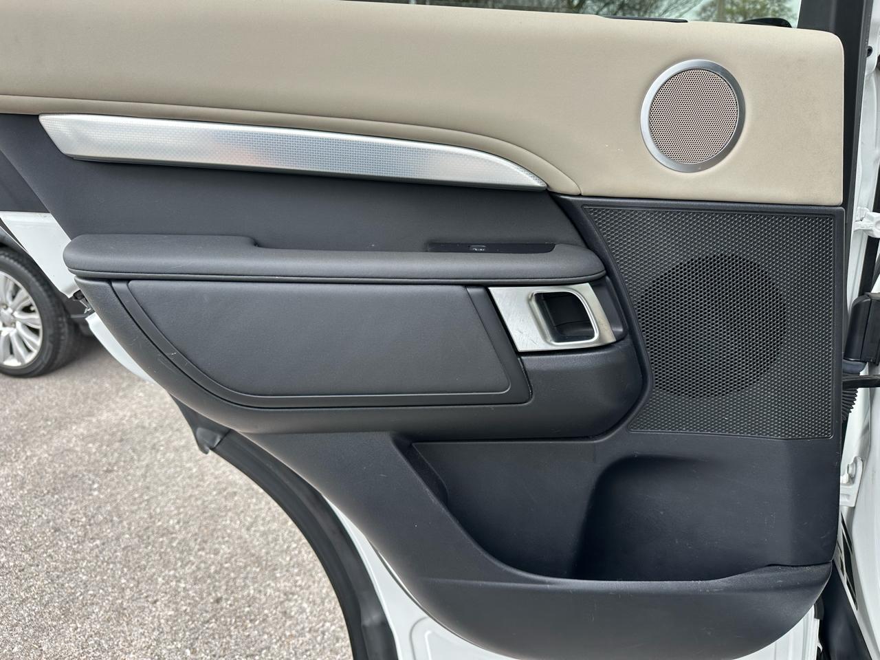 Land Rover Discovery Landmark Edition 2020