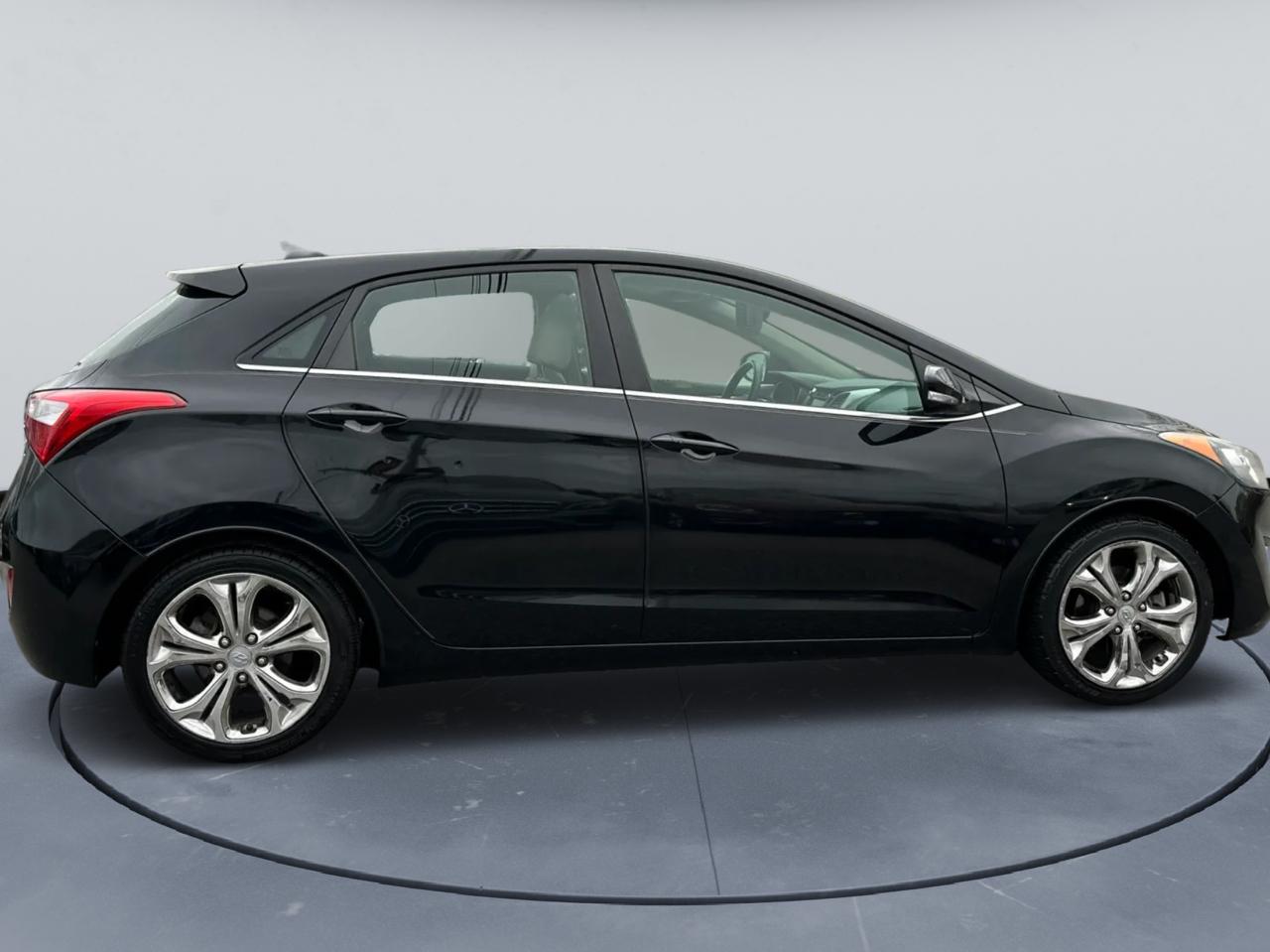 Hyundai Elantra GT A/T 2013