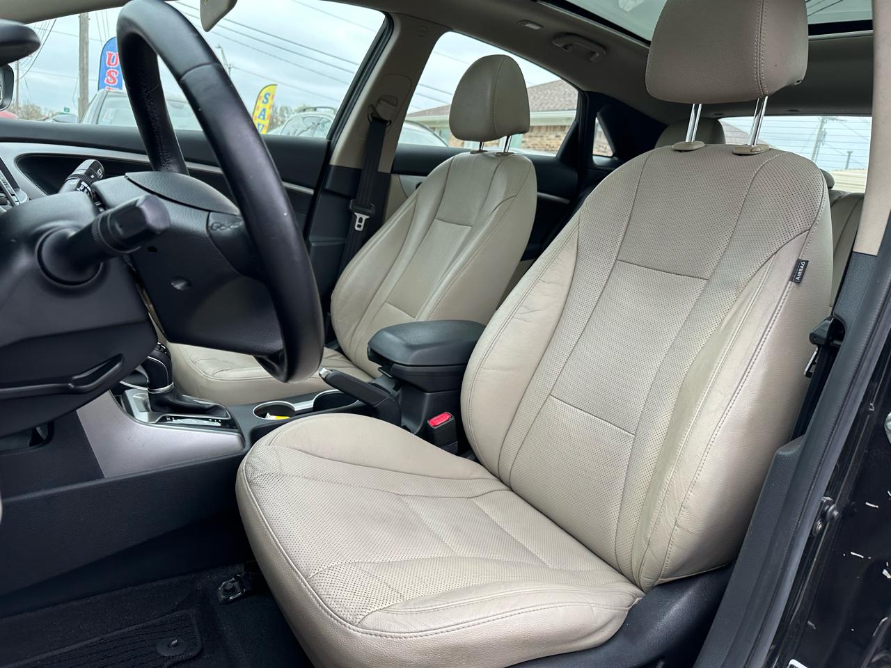 Hyundai Elantra GT A/T 2013