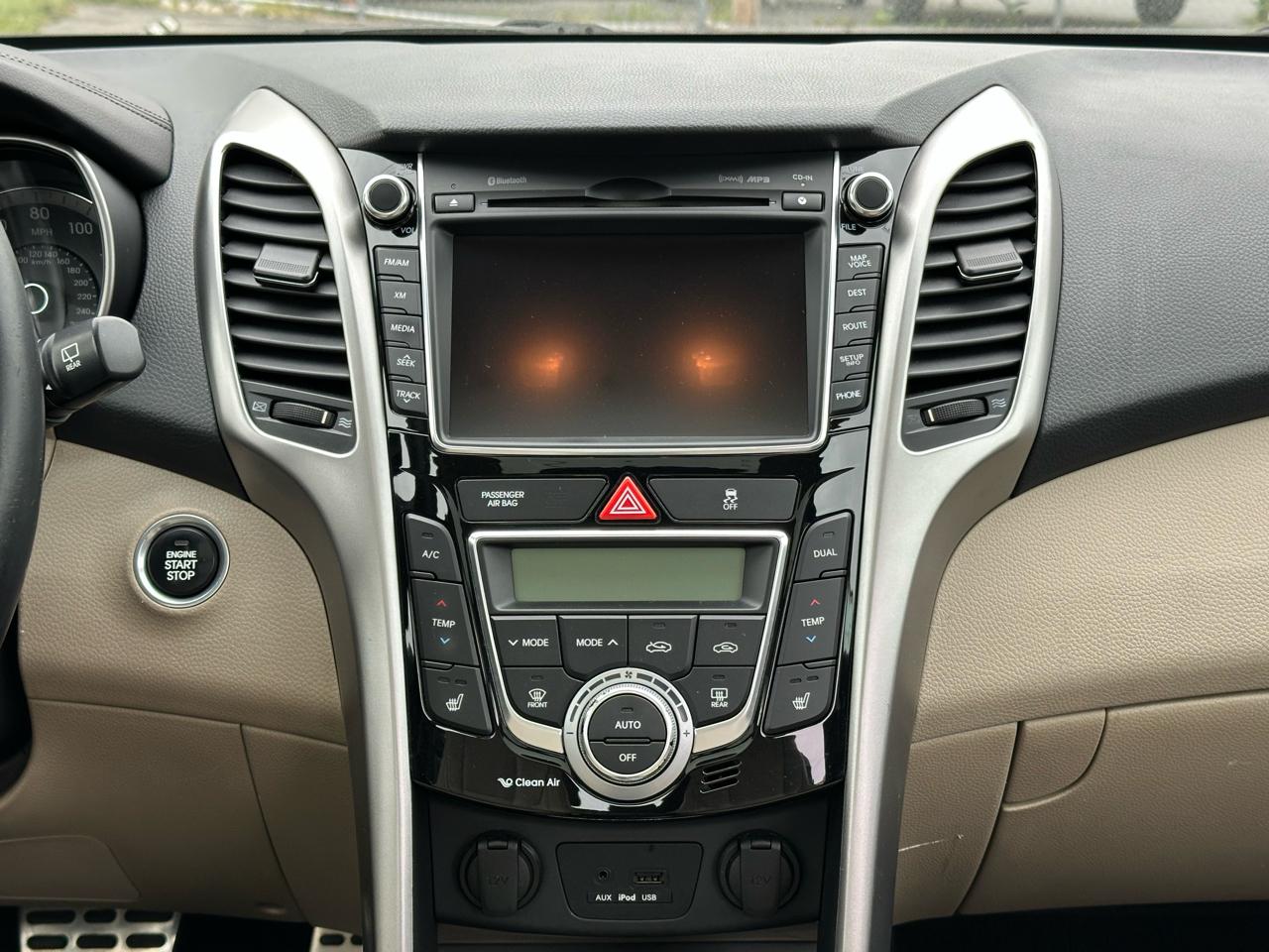 Hyundai Elantra GT A/T 2013