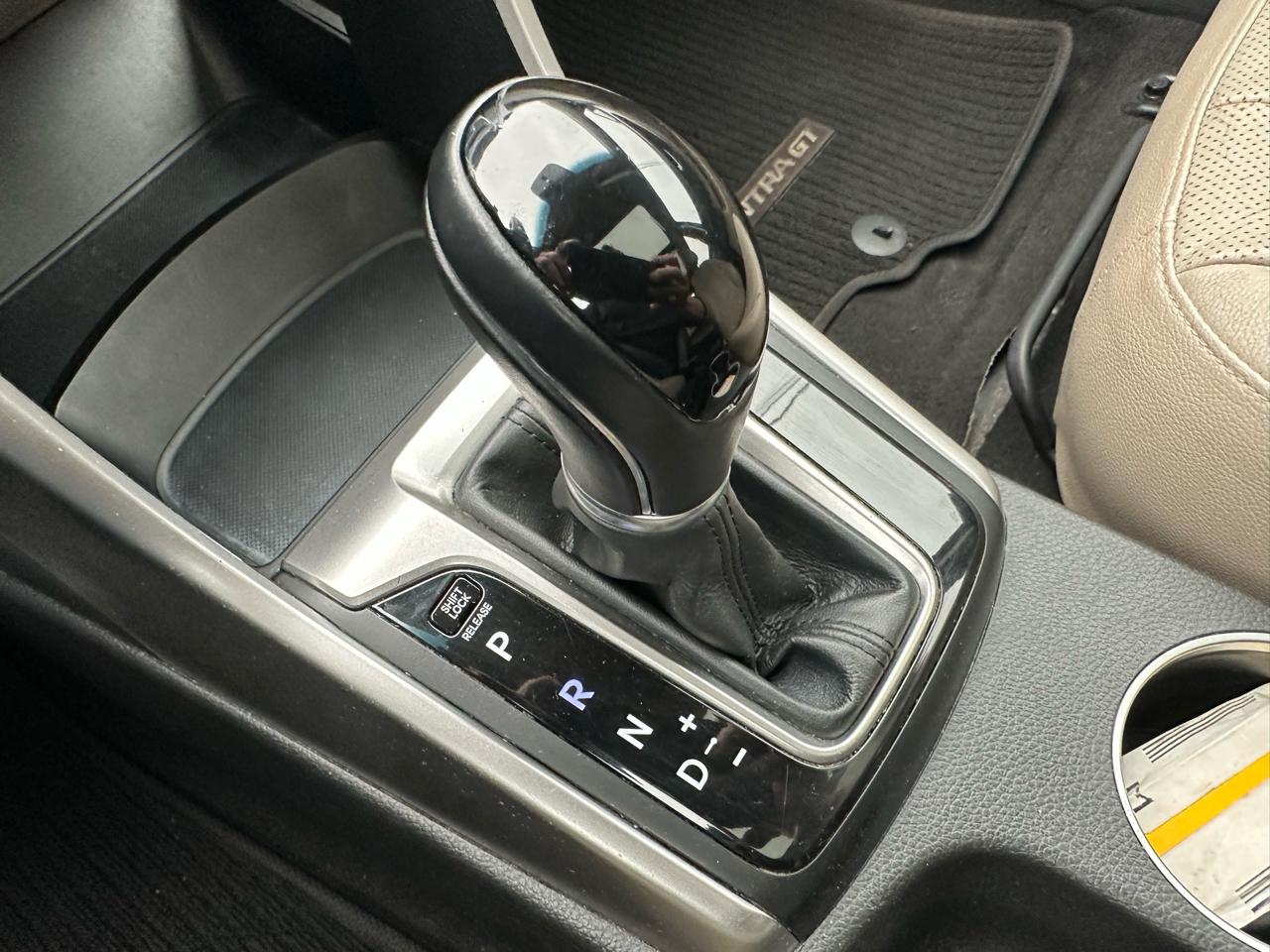 Hyundai Elantra GT A/T 2013