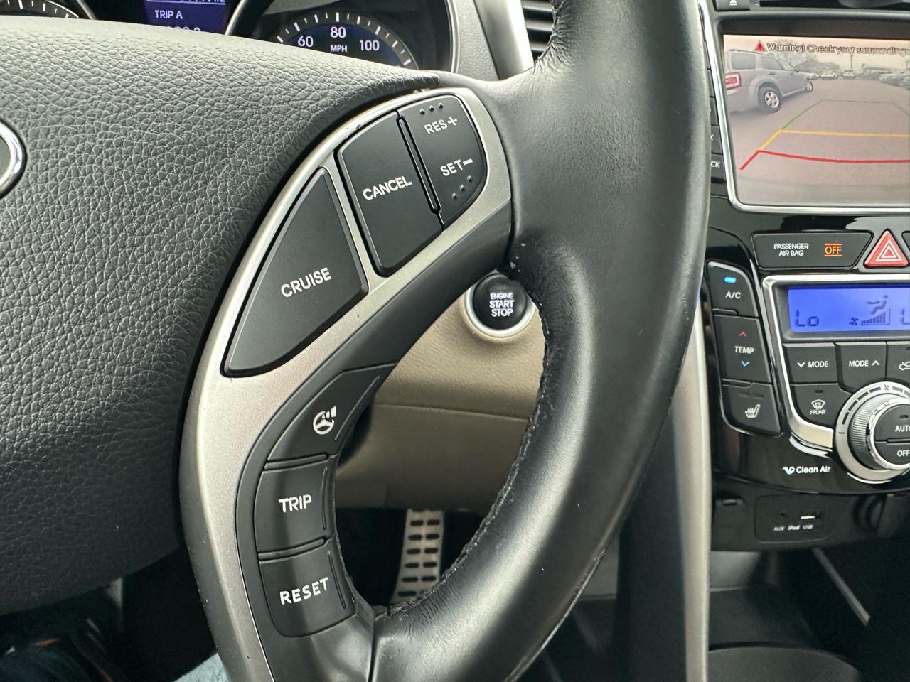 Hyundai Elantra GT A/T 2013