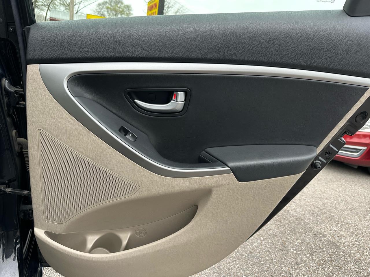 Hyundai Elantra GT A/T 2013