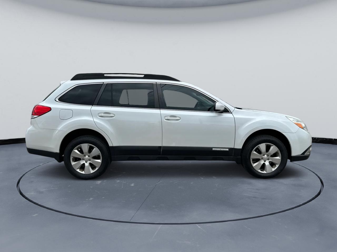 Subaru Outback 3.6R Limited 2011