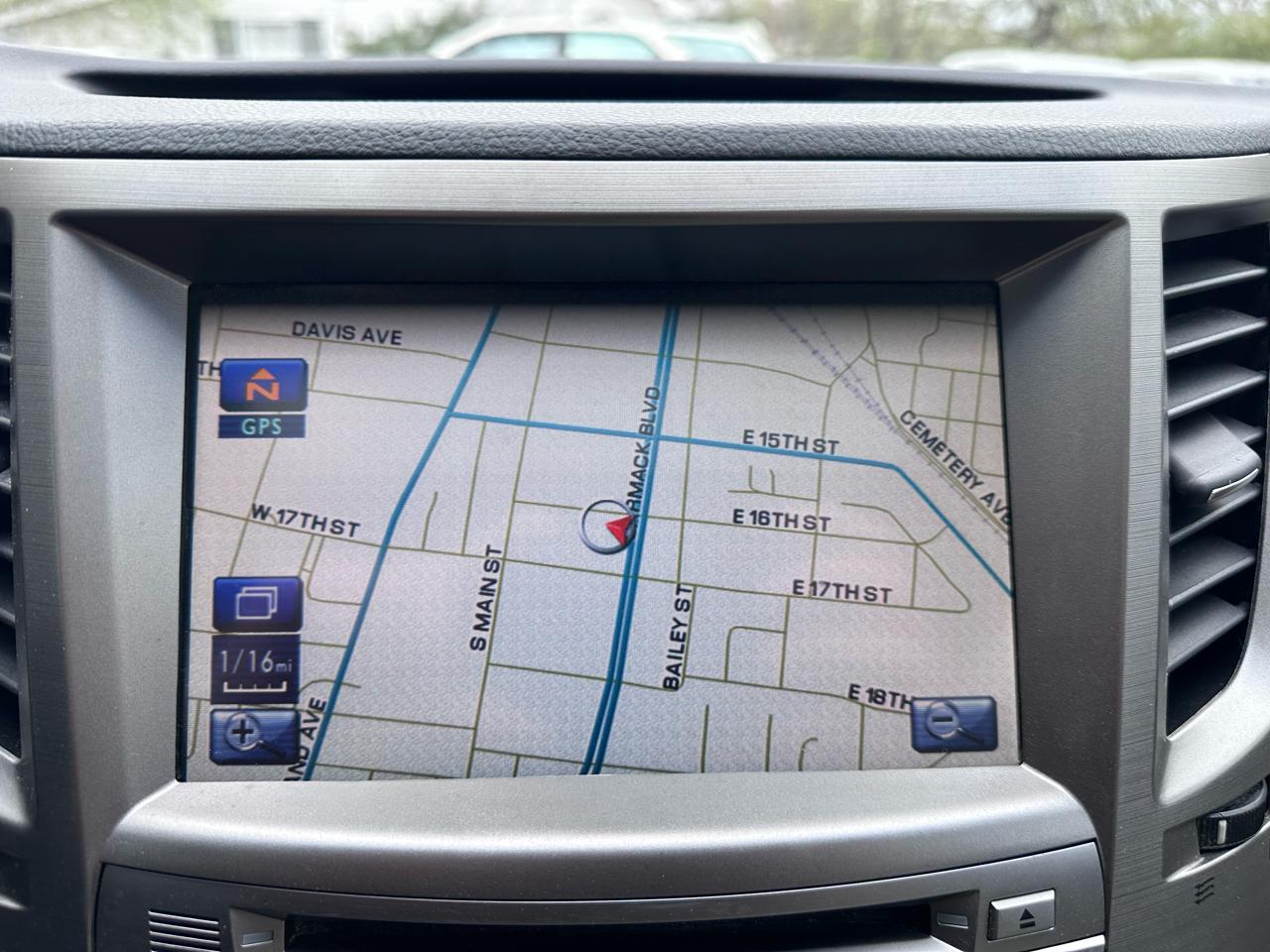 Subaru Outback 3.6R Limited 2011