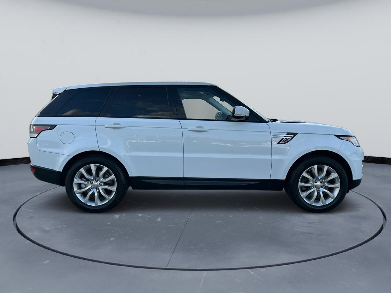 Land Rover Range Rover Sport 3.0L V6 Supercharged SE 2014