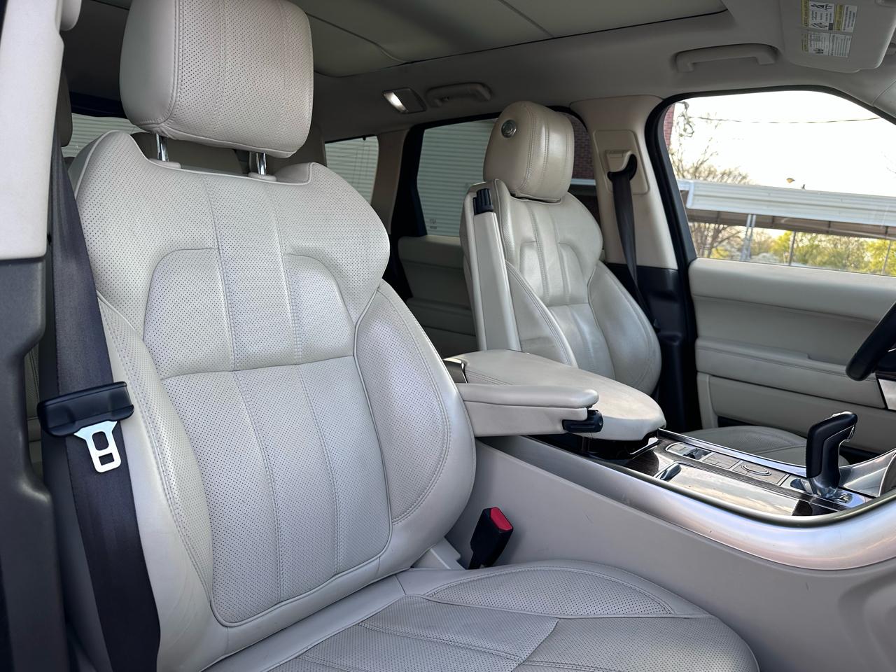 Land Rover Range Rover Sport 3.0L V6 Supercharged SE 2014