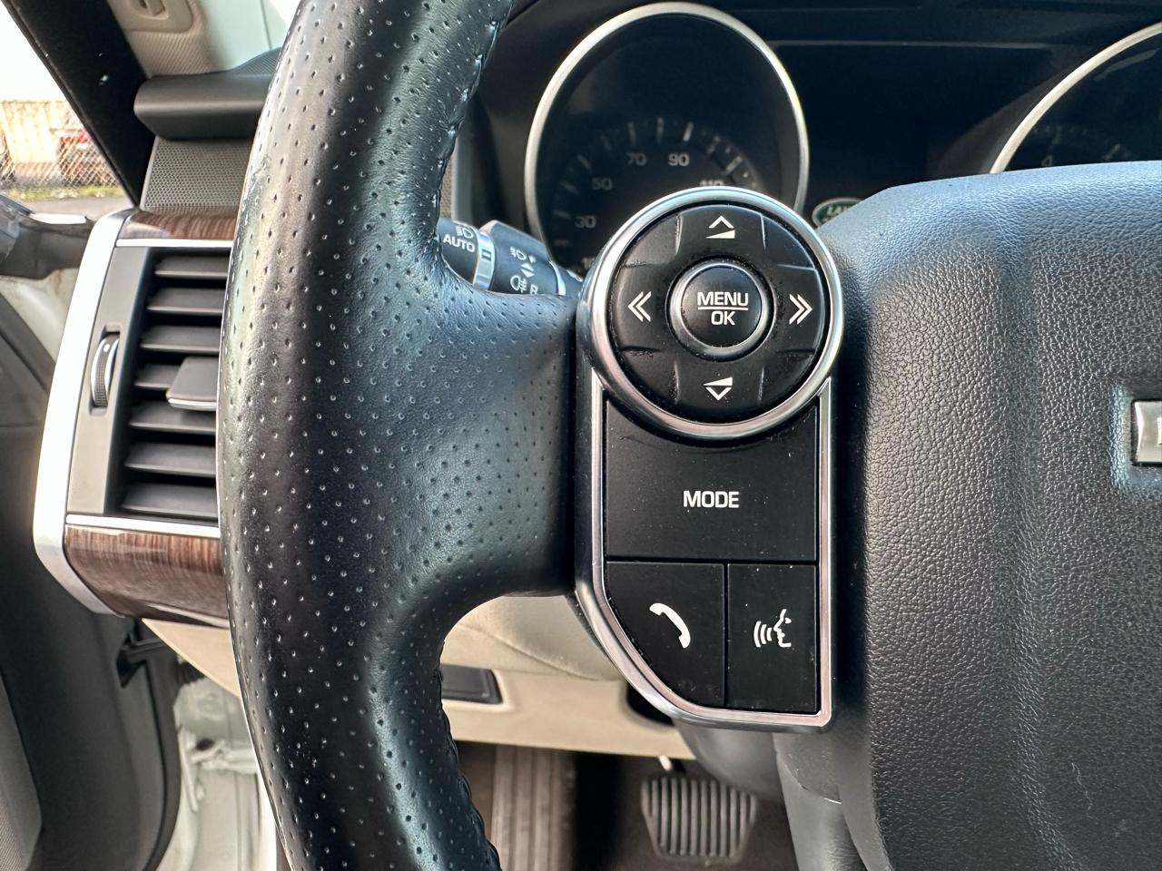 Land Rover Range Rover Sport 3.0L V6 Supercharged SE 2014