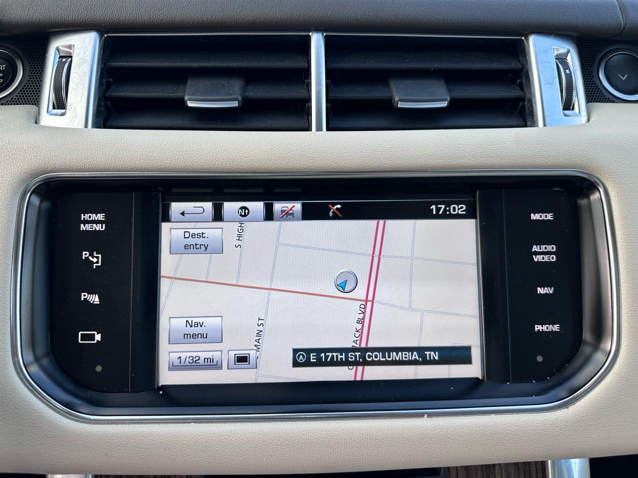 Land Rover Range Rover Sport 3.0L V6 Supercharged SE 2014