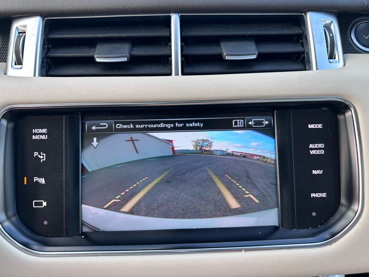 Land Rover Range Rover Sport 3.0L V6 Supercharged SE 2014