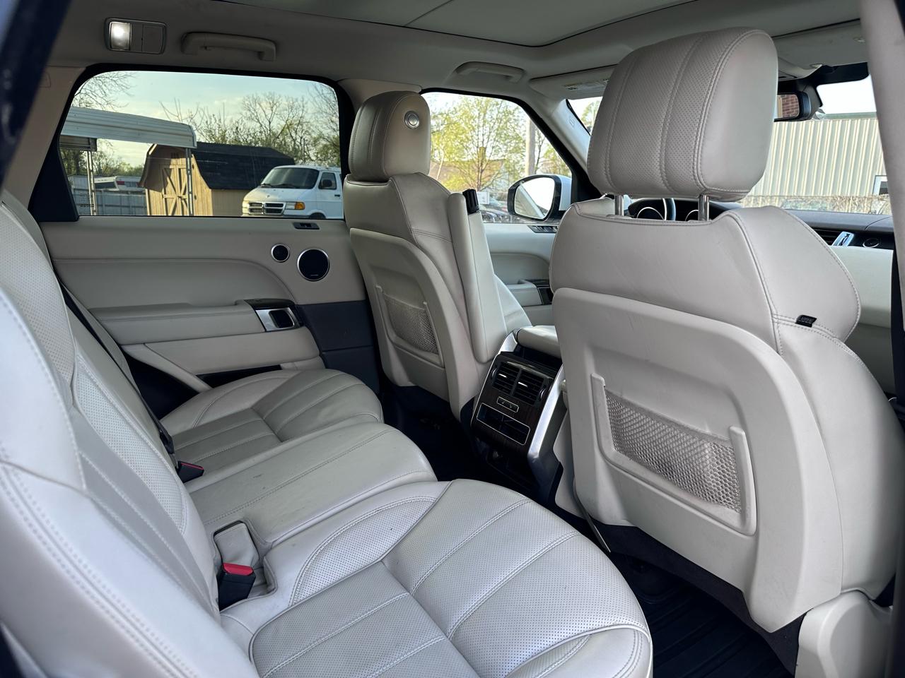 Land Rover Range Rover Sport 3.0L V6 Supercharged SE 2014