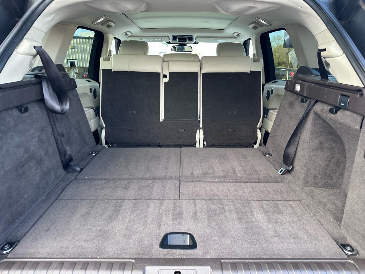 Land Rover Range Rover Sport 3.0L V6 Supercharged SE 2014