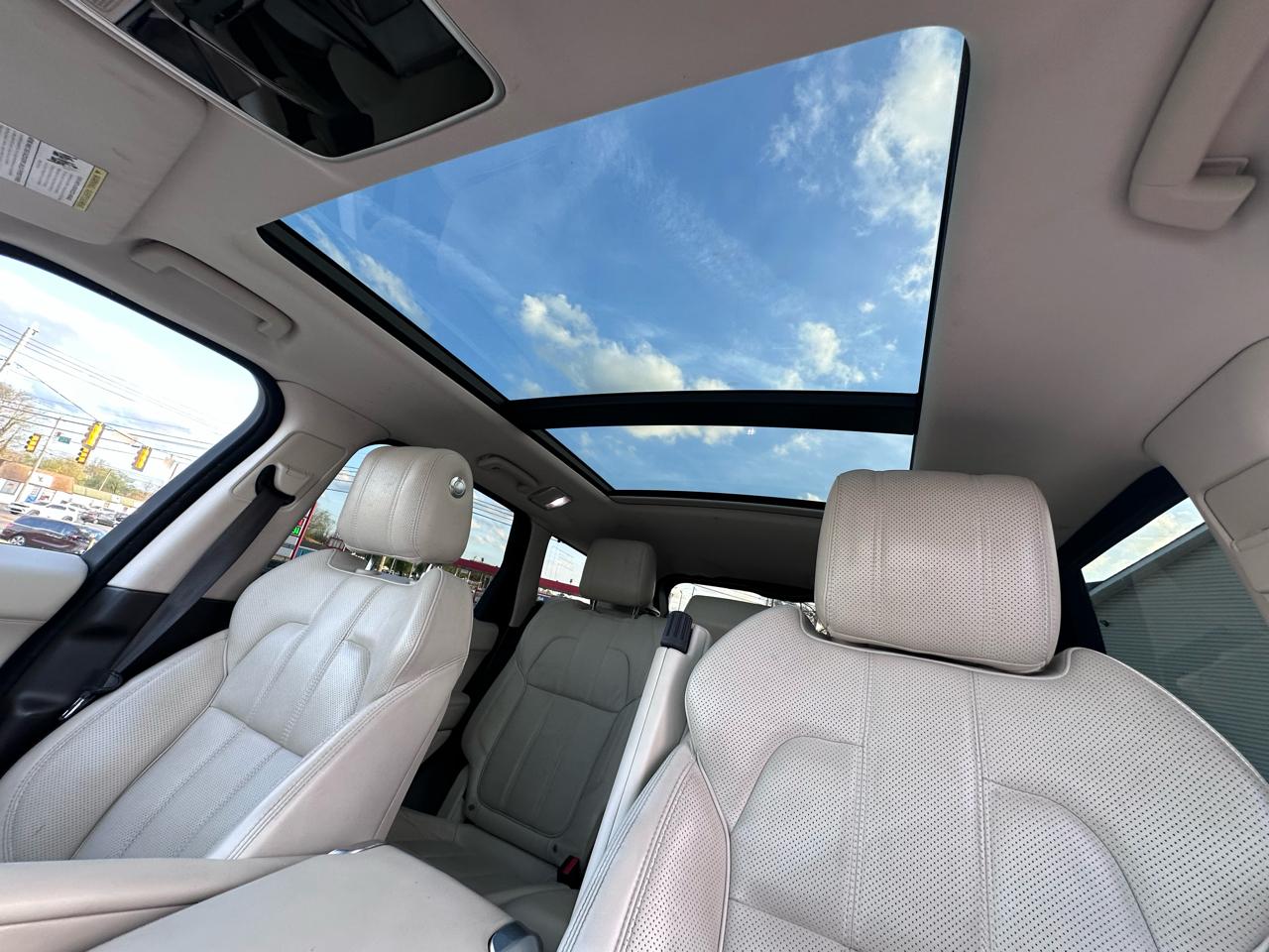 Land Rover Range Rover Sport 3.0L V6 Supercharged SE 2014