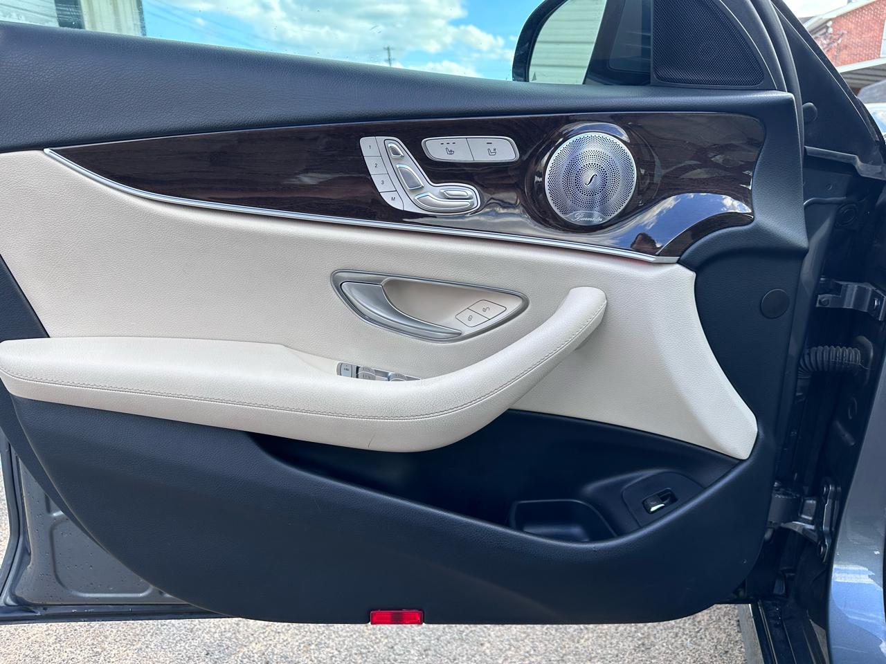 Mercedes-Benz E-Class E300 Luxury Sedan 2017