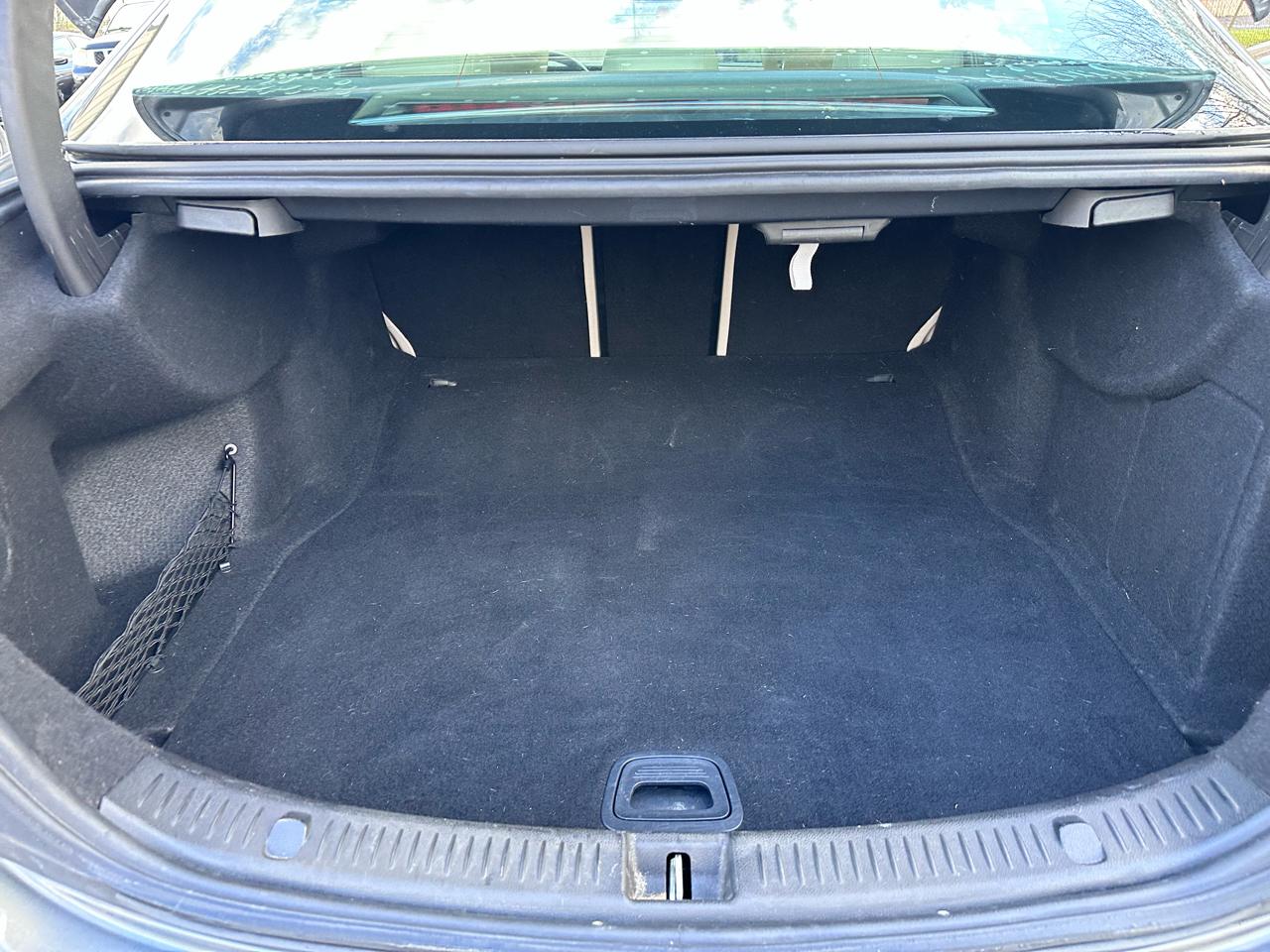 Mercedes-Benz E-Class E300 Luxury Sedan 2017