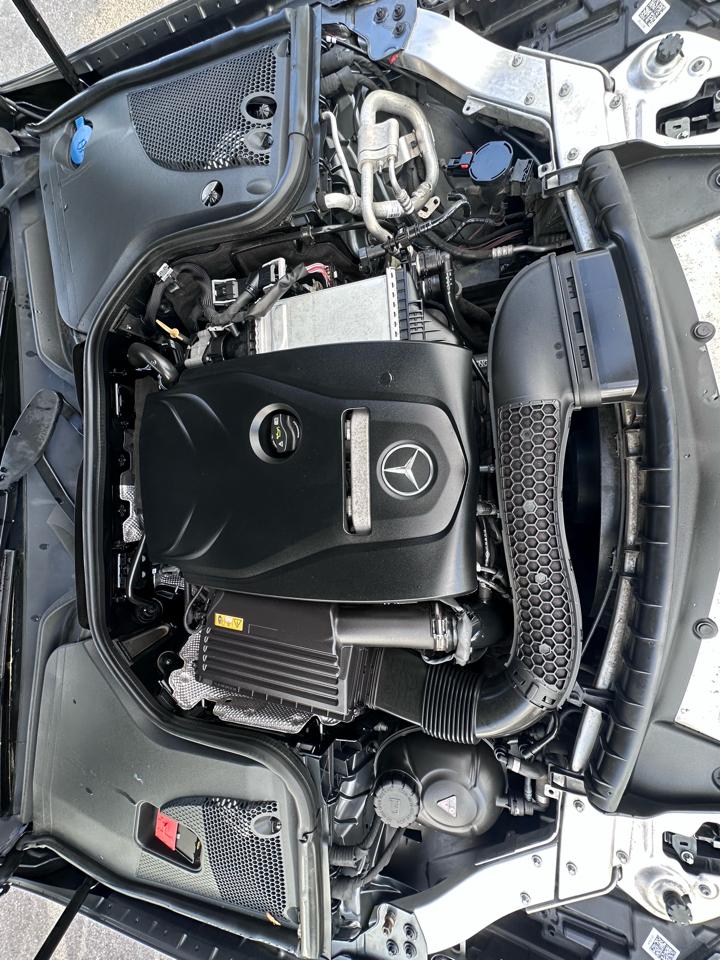 Mercedes-Benz E-Class E300 Luxury Sedan 2017