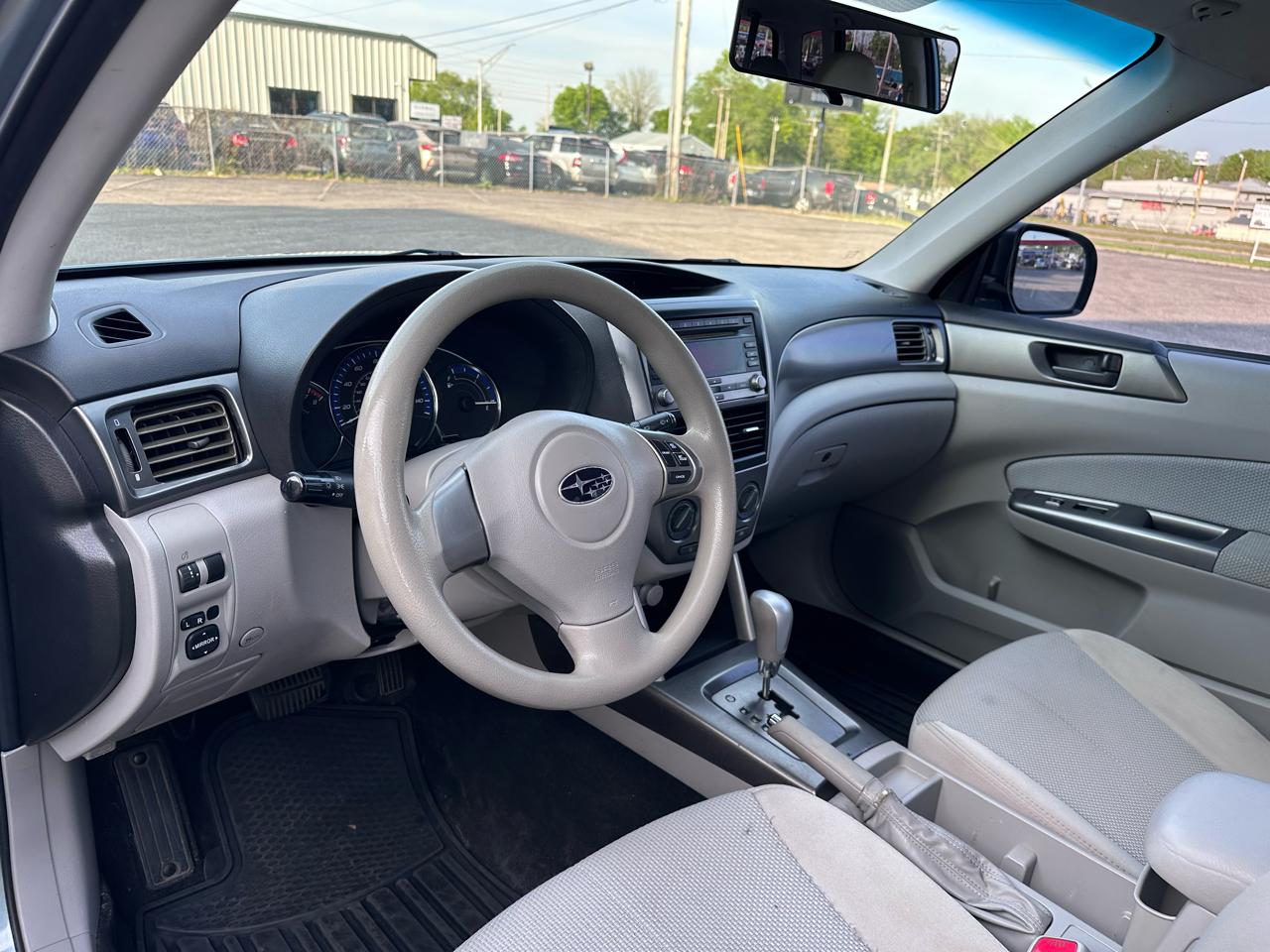 Subaru Forester 2.5X Touring 2011