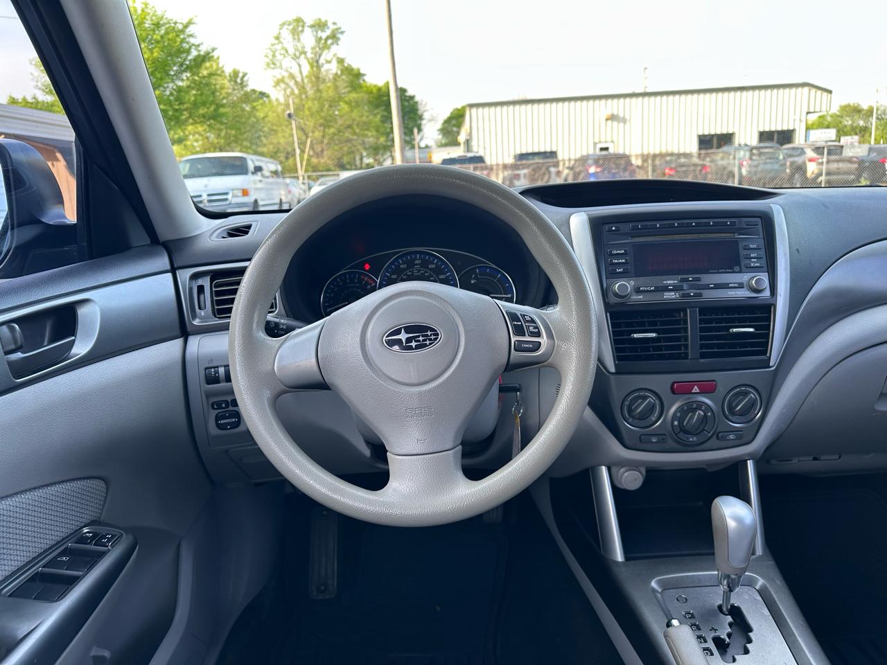 Subaru Forester 2.5X Touring 2011