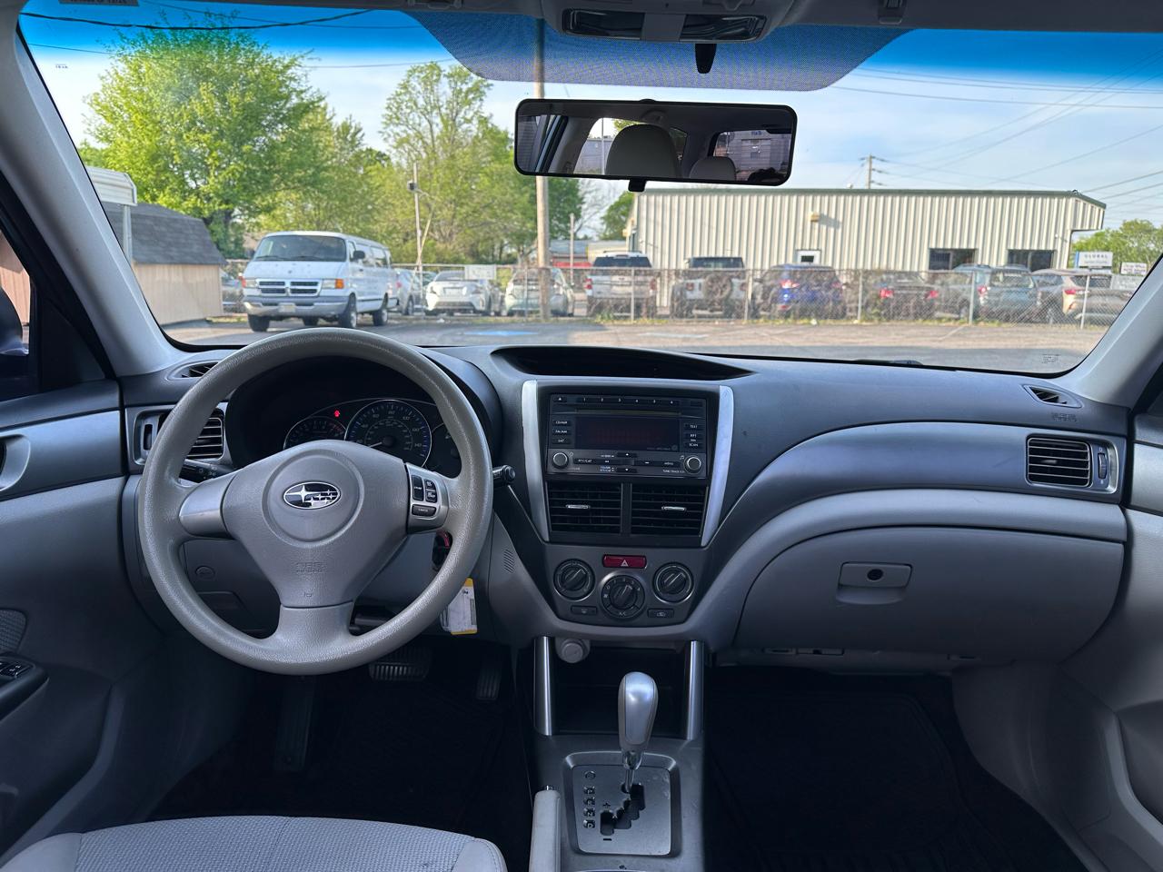 Subaru Forester 2.5X Touring 2011