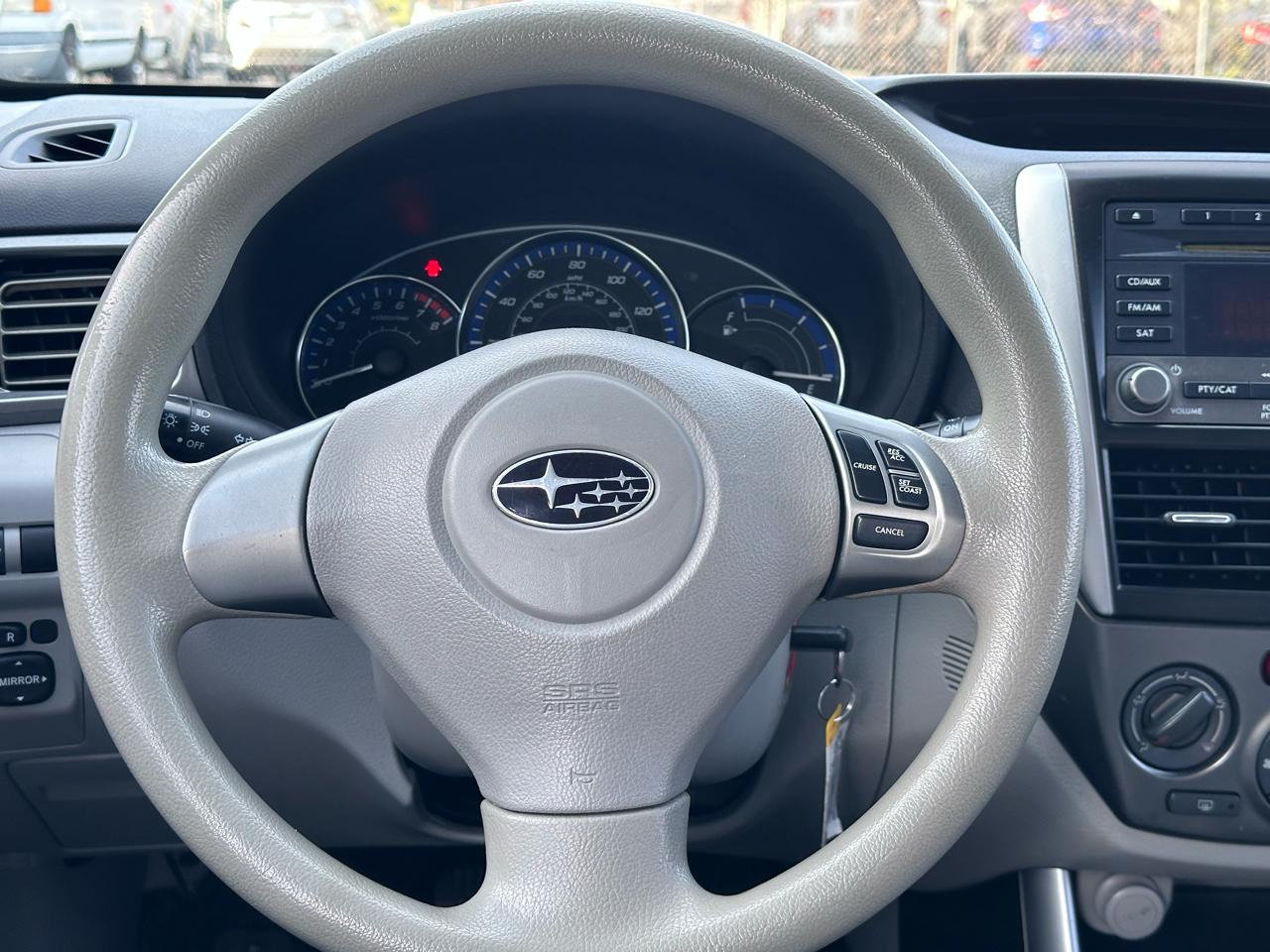 Subaru Forester 2.5X Touring 2011