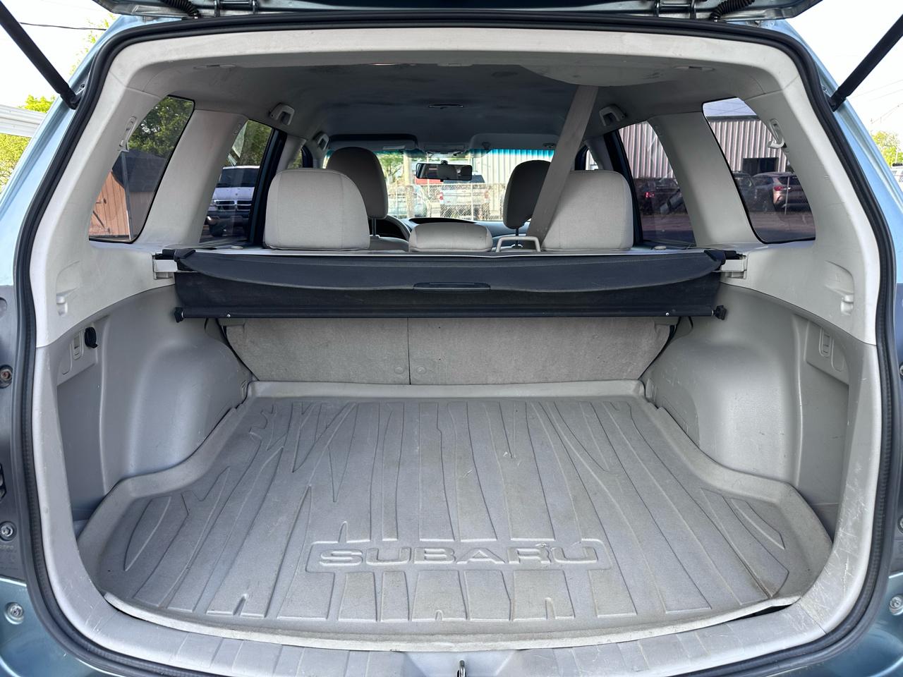 Subaru Forester 2.5X Touring 2011