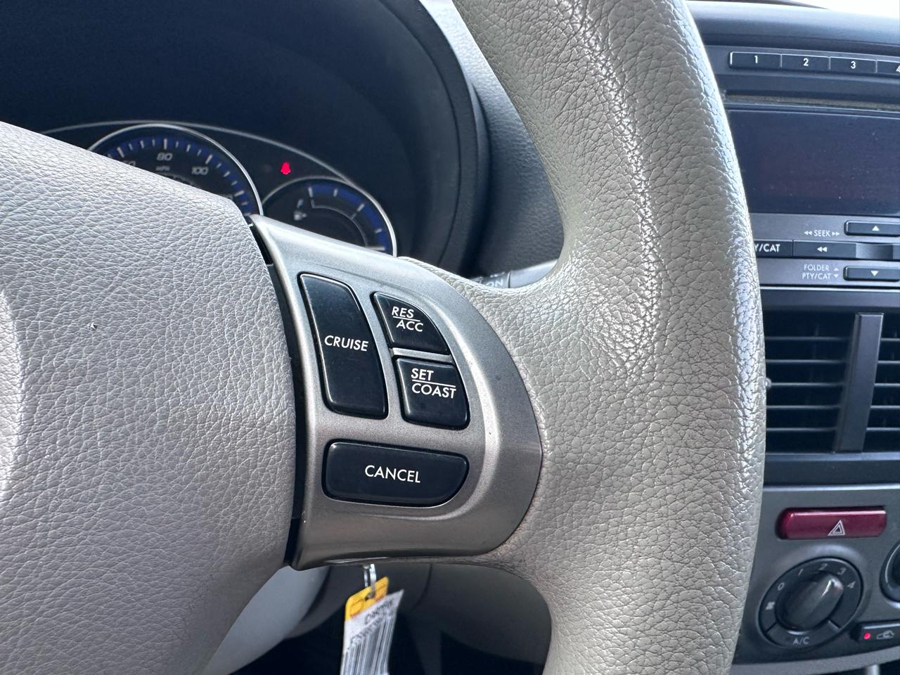 Subaru Forester 2.5X Touring 2011