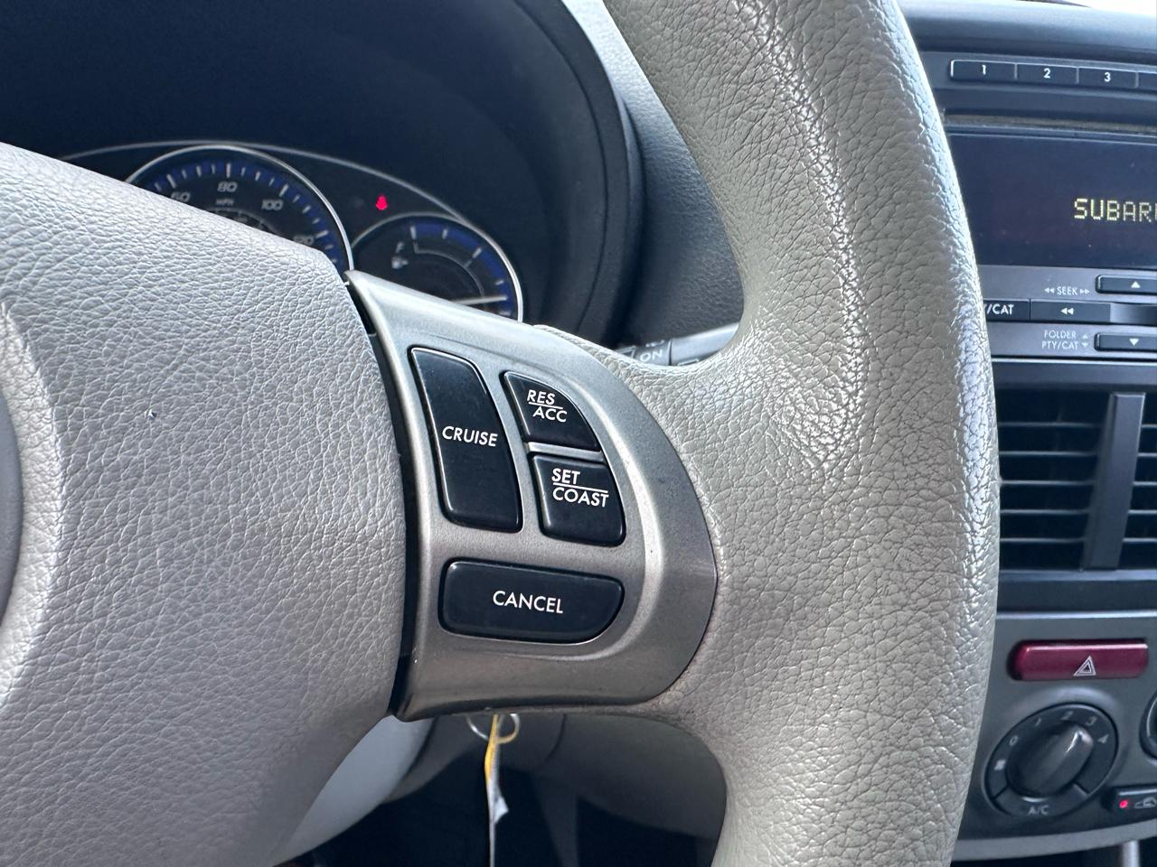 Subaru Forester 2.5X Touring 2011