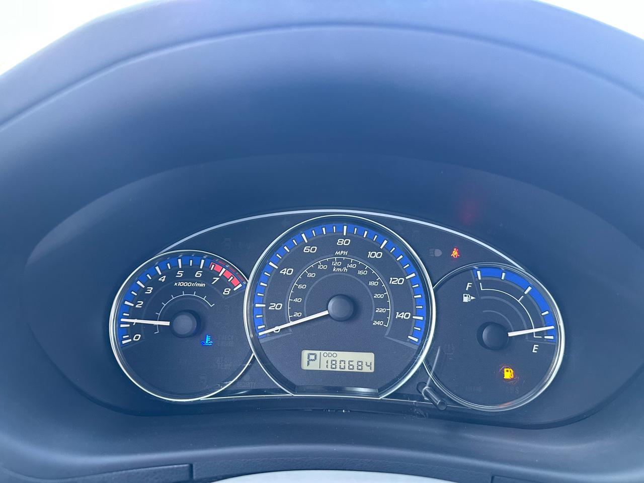 Subaru Forester 2.5X Touring 2011