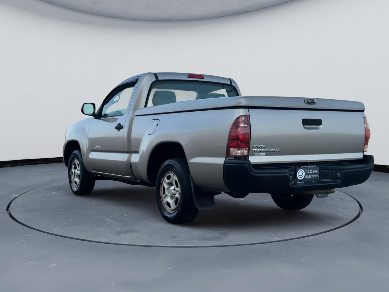 Toyota Tacoma Regular Cab 2WD 2006