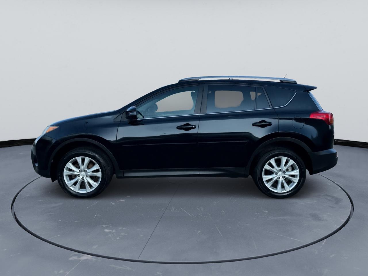Toyota RAV4 Limited AWD 2015