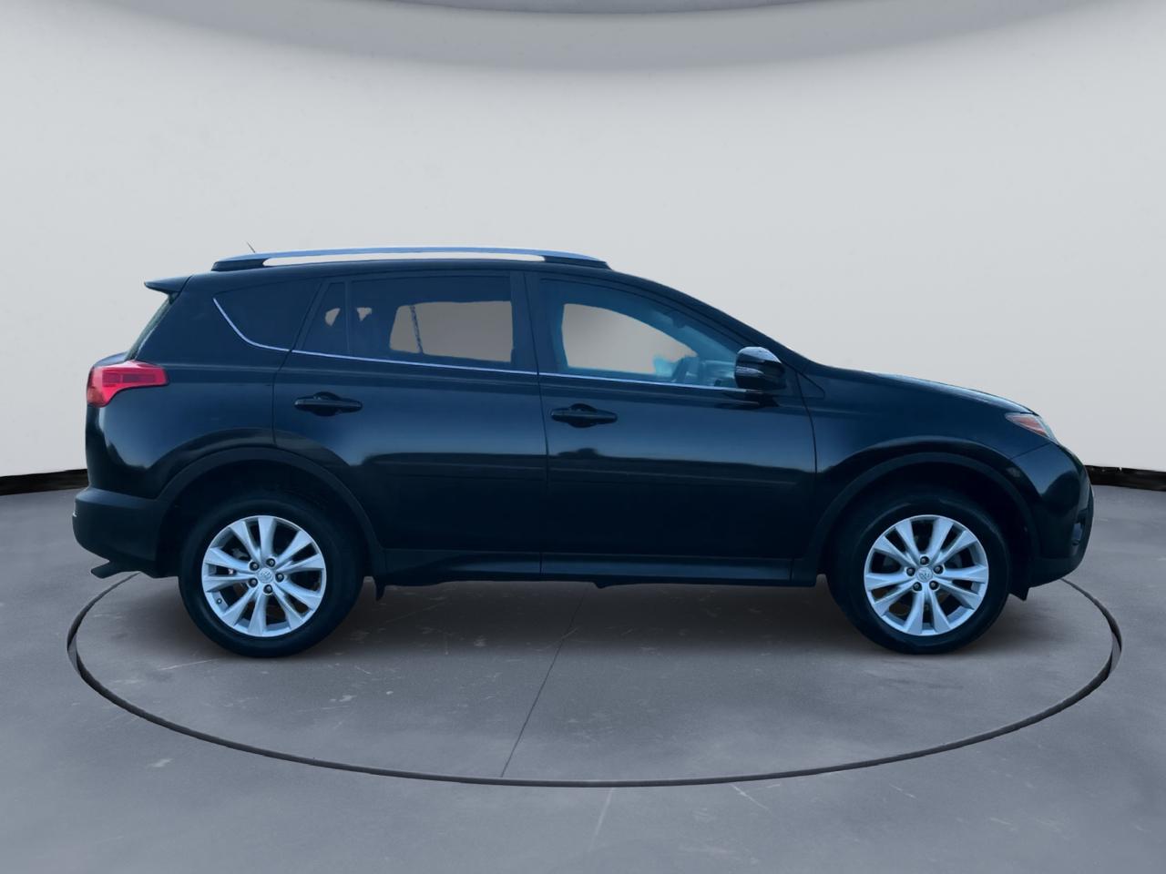 Toyota RAV4 Limited AWD 2015