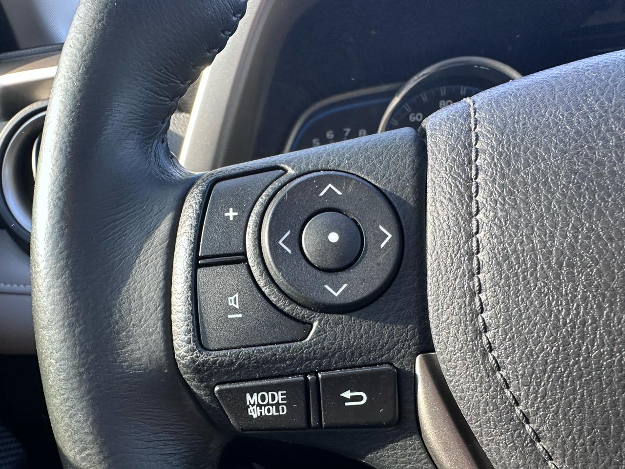 Toyota RAV4 Limited AWD 2015