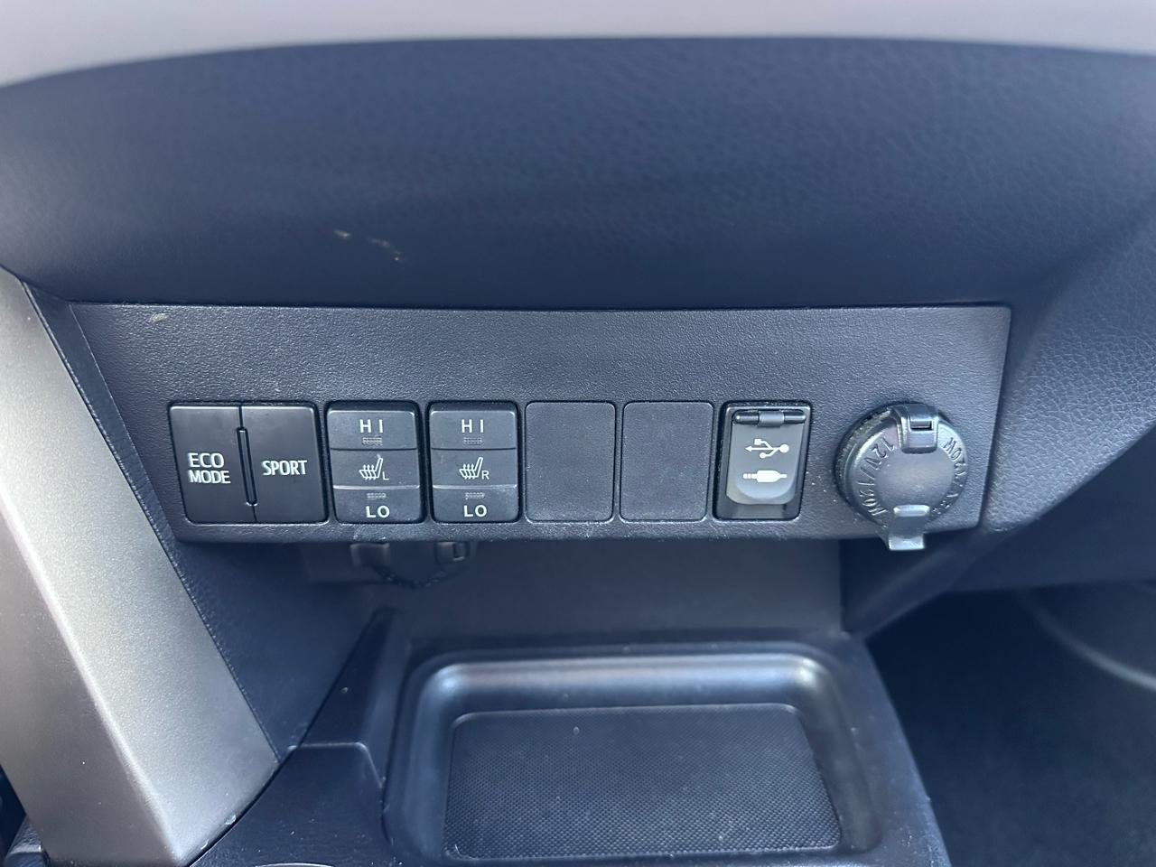 Toyota RAV4 Limited AWD 2015