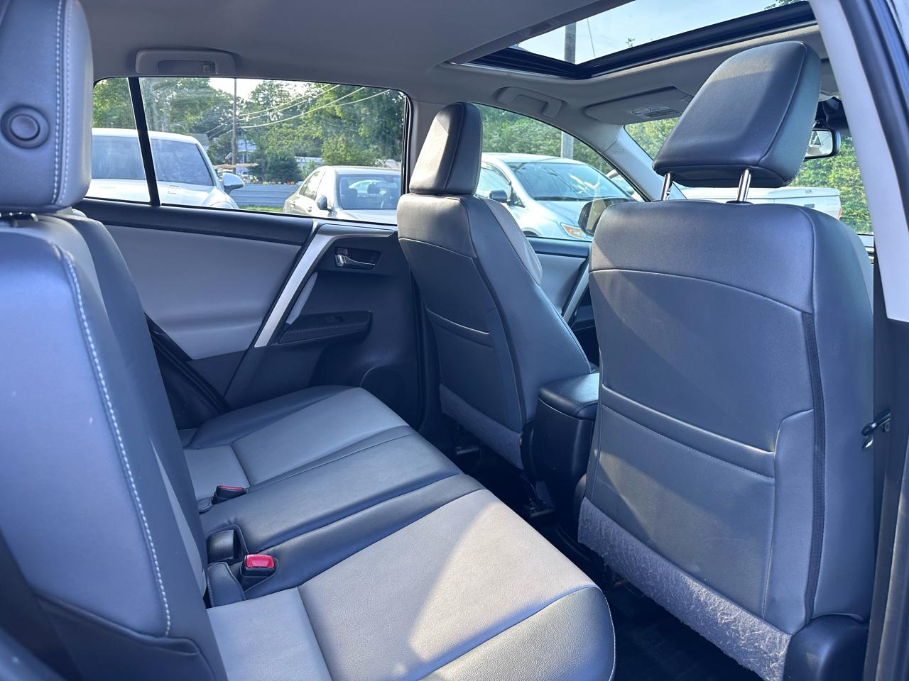 Toyota RAV4 Limited AWD 2015