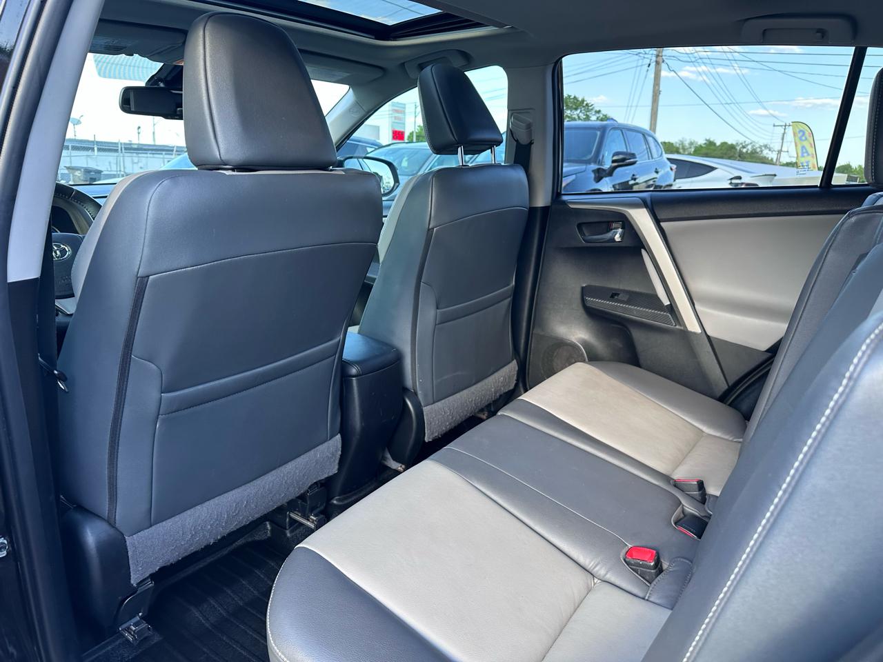 Toyota RAV4 Limited AWD 2015