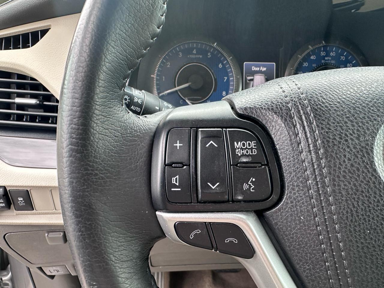 Toyota Sienna Limited Premium 7-Passenger 2018