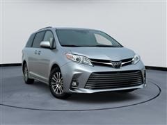 2018 Toyota Sienna 