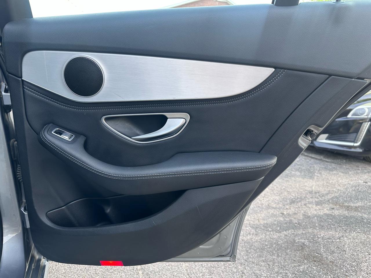 Mercedes-Benz C-Class C300 Sedan 2015