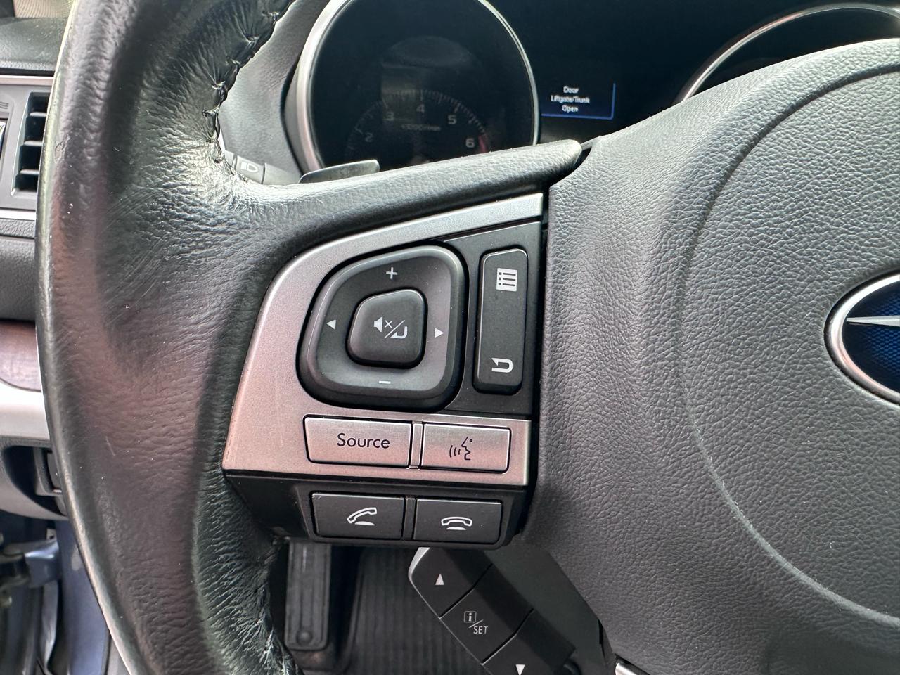 Subaru Outback 2.5i Limited 2015