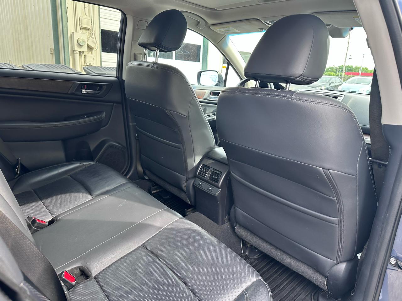 Subaru Outback 2.5i Limited 2015