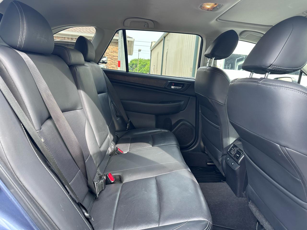 Subaru Outback 2.5i Limited 2015