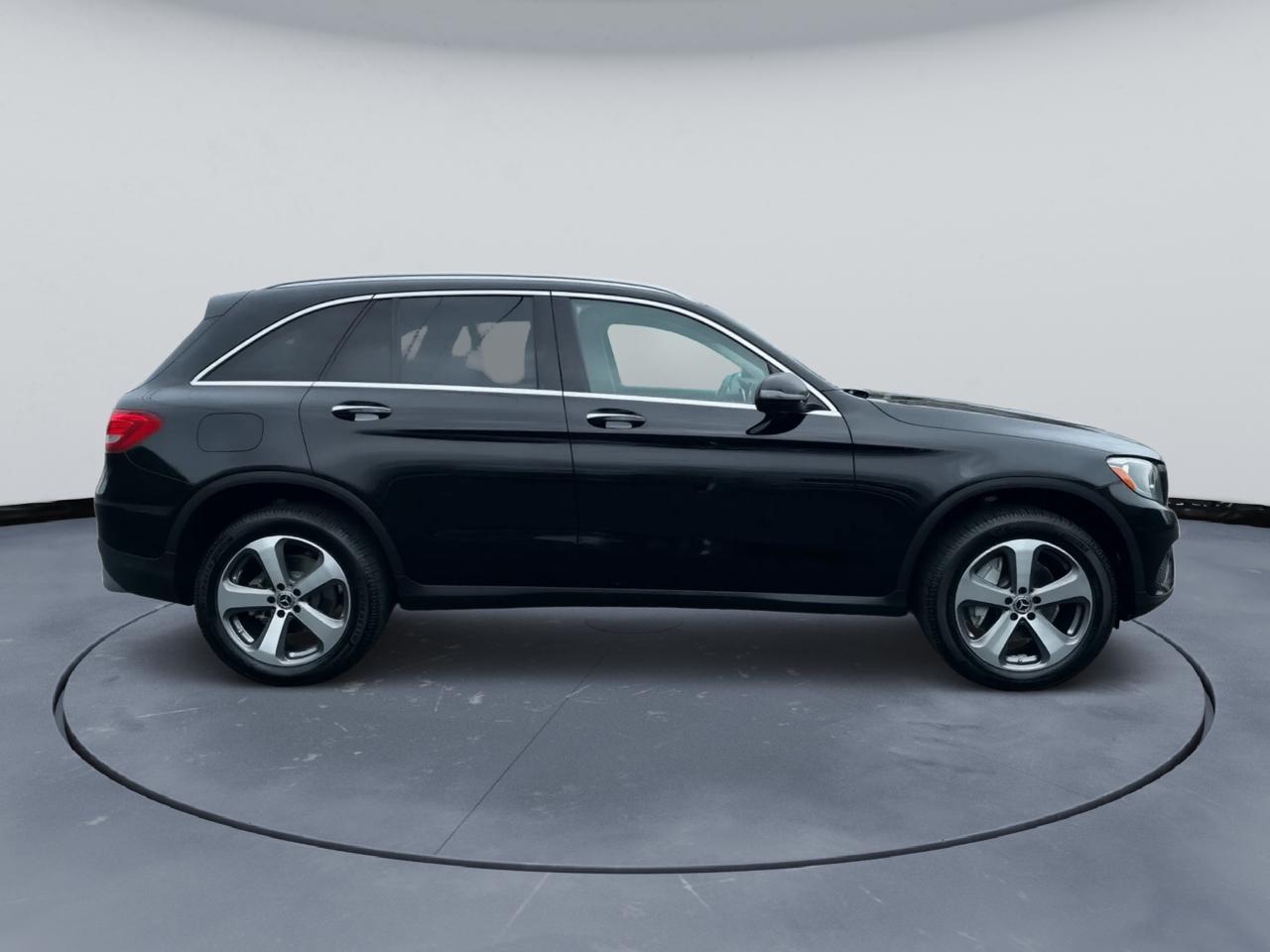 Mercedes-Benz GLC-Class GLC300 2018