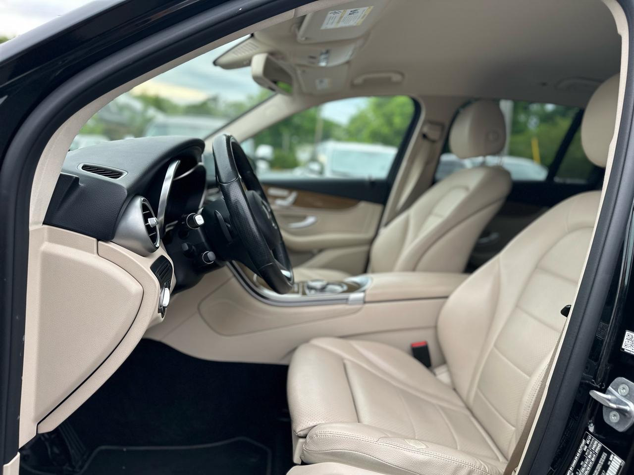 Mercedes-Benz GLC-Class GLC300 2018
